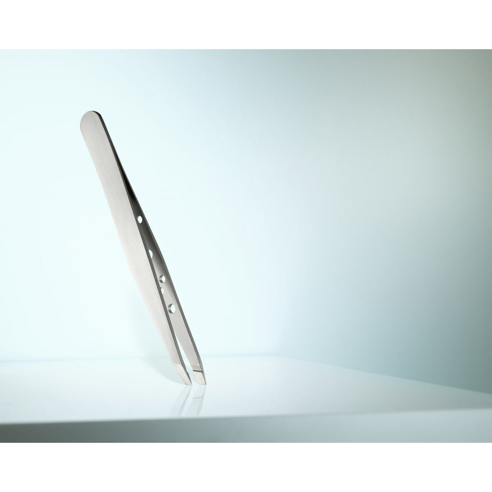 Rubis Classic Slant Tweezers